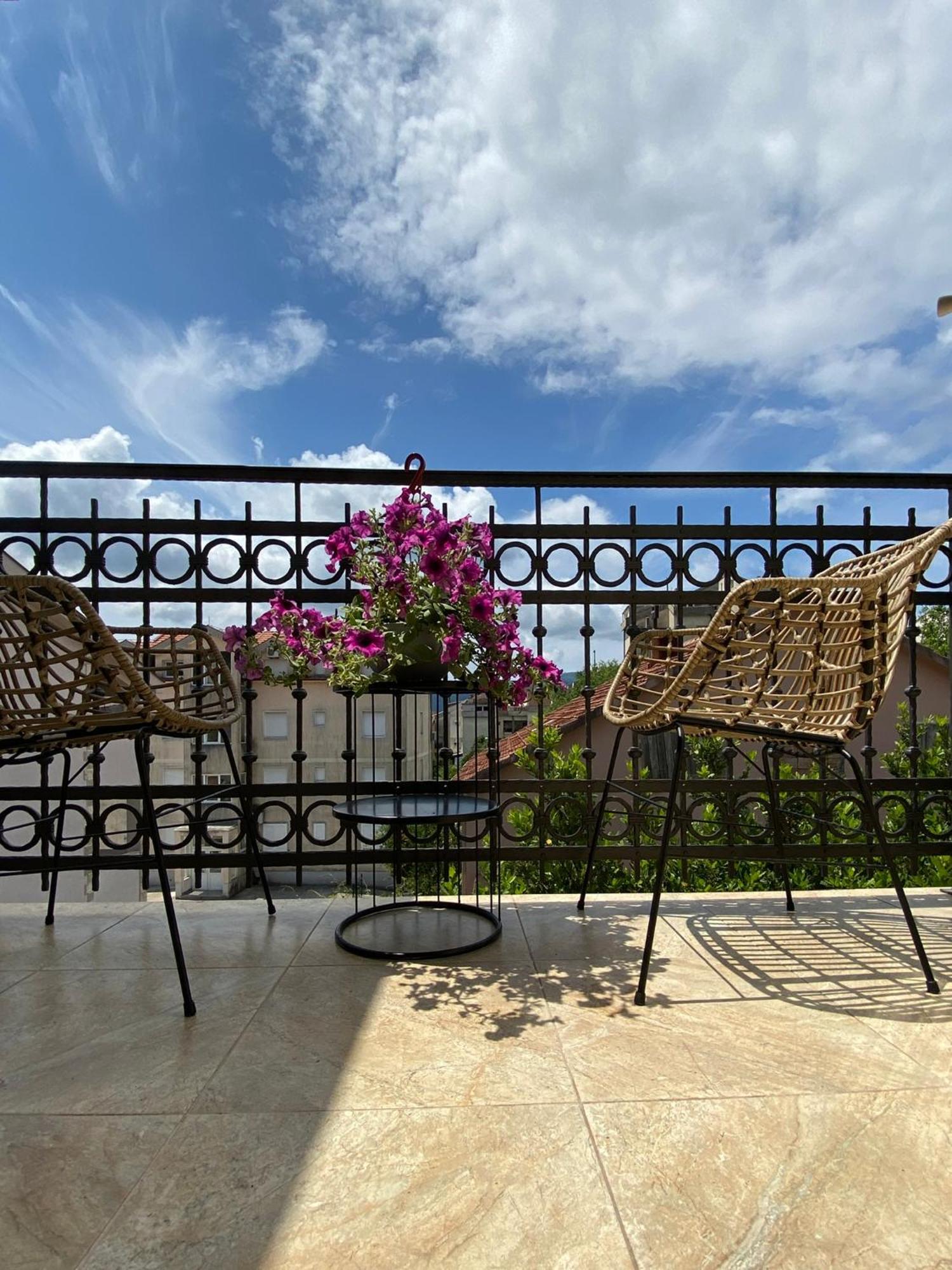 Apartman Tara Тиват Екстер'єр фото
