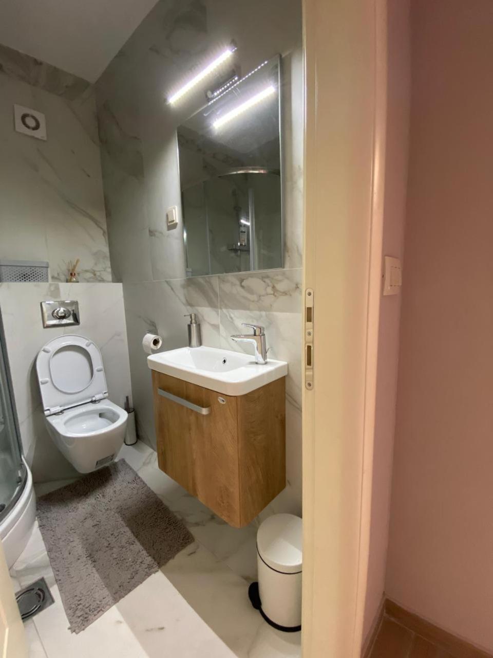 Apartman Tara Тиват Екстер'єр фото